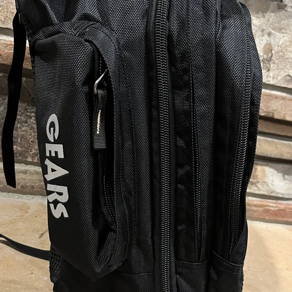 Gears Canada Black Motorcycle Tank Convertible Bag